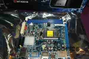 Intel BLKDH57JG Mini-ITX Motherboard
